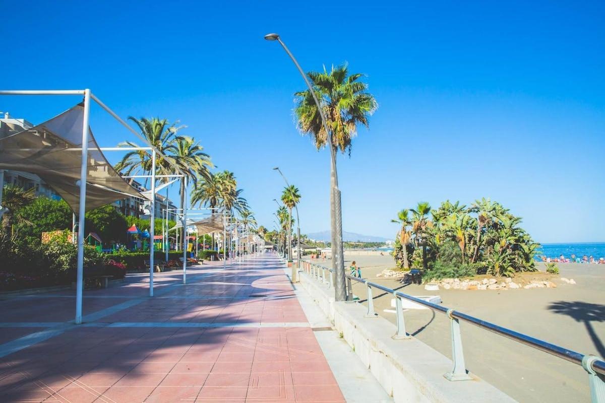 Espectacular Piso En Primera Linea De Playa Estepona Exterior foto